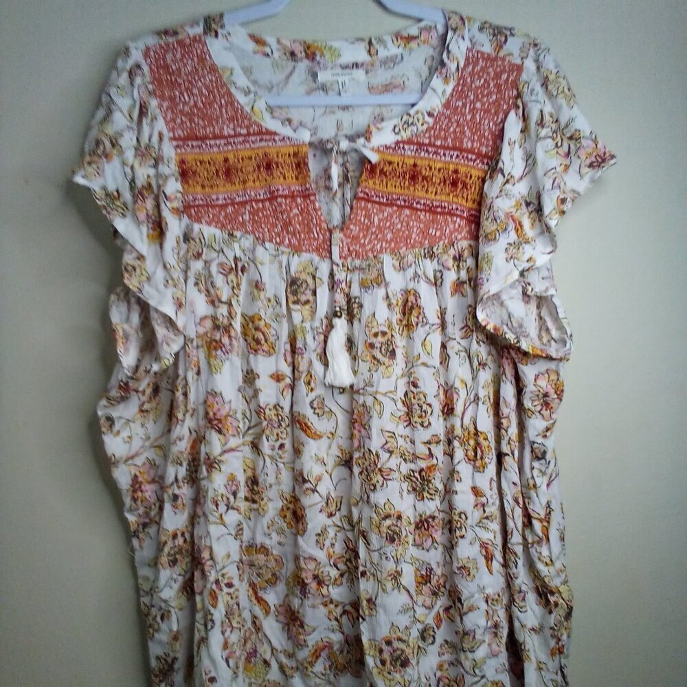 Maurices Blouse Women 3 3X Short Sleeve Boho Feminine Floral White Pink